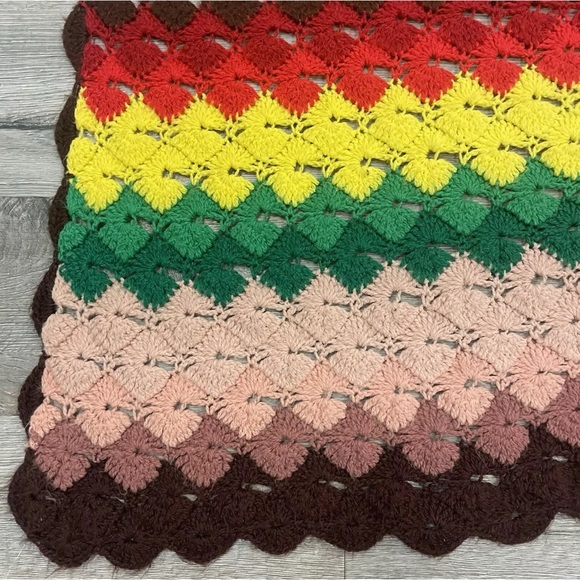 Vintage Crochet Afghan/Throw Boho/70’s Vibe - Picture 2 of 4